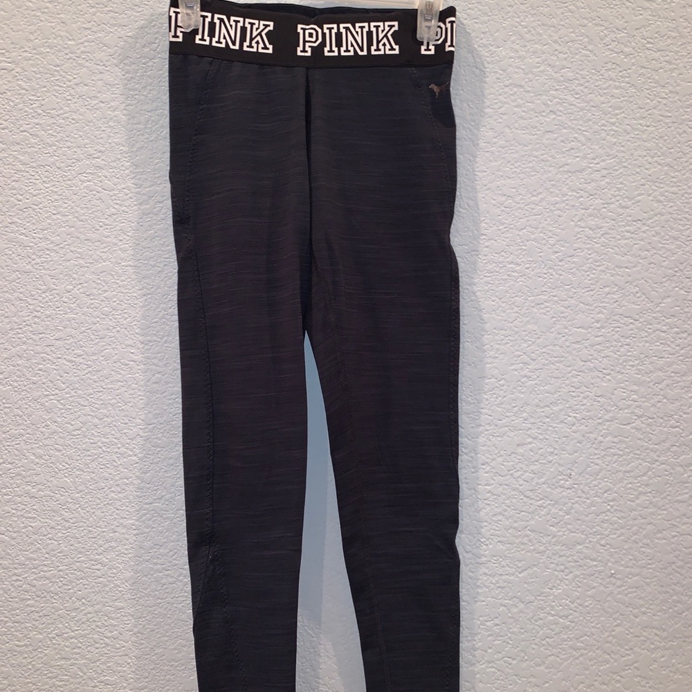black leggings